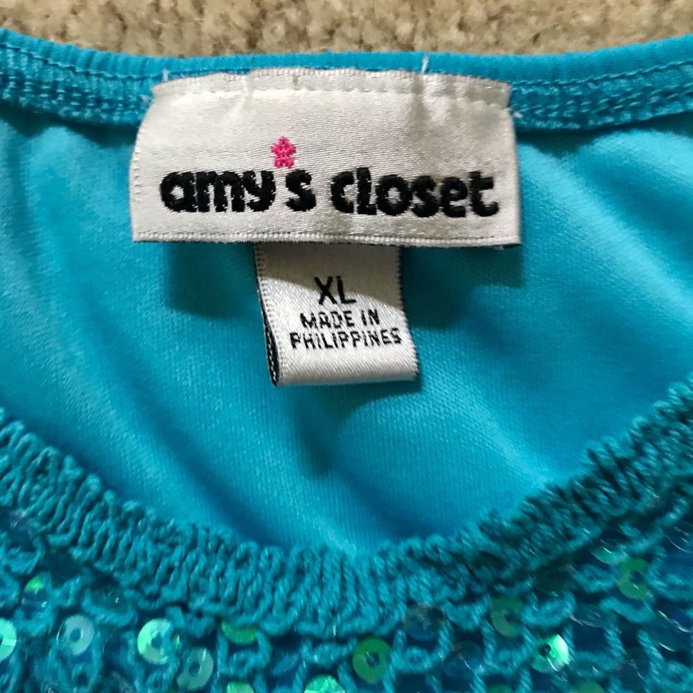 Amy’s Closet Ruffled Layered Top - Picture 2 of 5